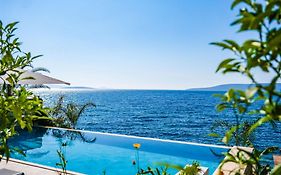 Isolina Otel